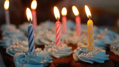 Velas de cumpleaños. Velas de cumpleaños.