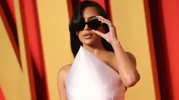 Kim Kardashian en la fiesta de Vanity Fair Kim Kardashian en la fiesta de Vanity Fair