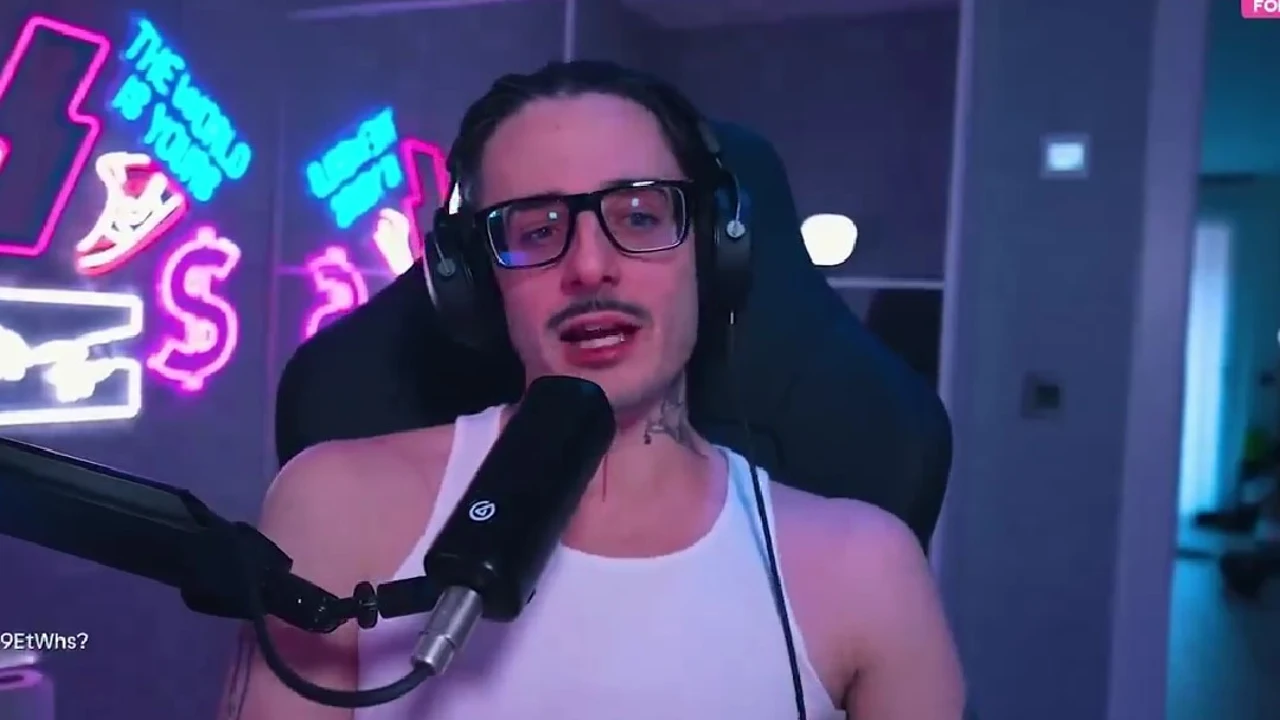 Guillester Rickyedit RickyEdit vuelve a realizar comentarios misóginos y tránsfobos y las ...