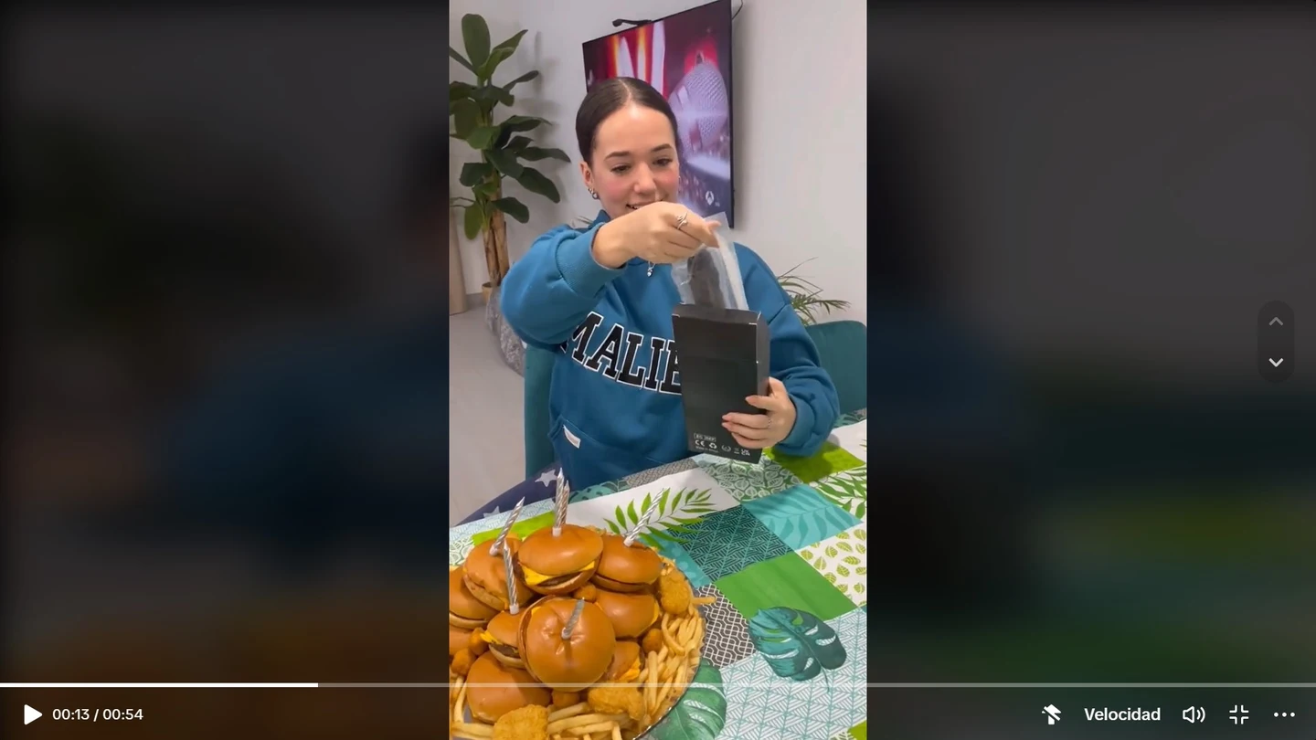 Tiktok reacción abuela consolador Tiktok reacción abuela consolador