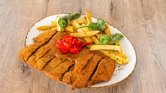 Cachopo, plato típico de Asturias Cachopo, plato típico de Asturias