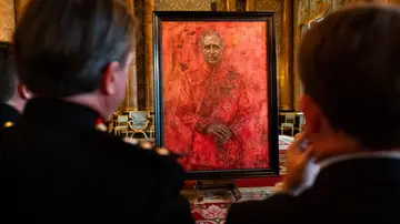 El nuevo retrato del rey Carlos III, pintado por Jonathan Yeo