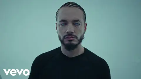 J Balvin en Polvo de tu vida J Balvin en Polvo de tu vida