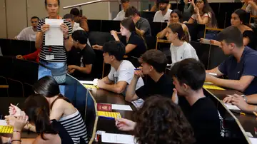 Un grupo de estudiantes en las pruebas de Acceso a la Universidad (PAU)