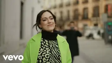 María Parrado en el videoclip de Qué tiene Madrid