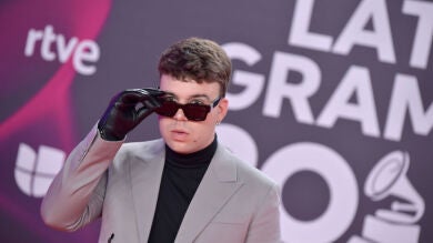 Quevedo pone fin a su retiro musical con la presentación del preview de Duro, su nuevo tema