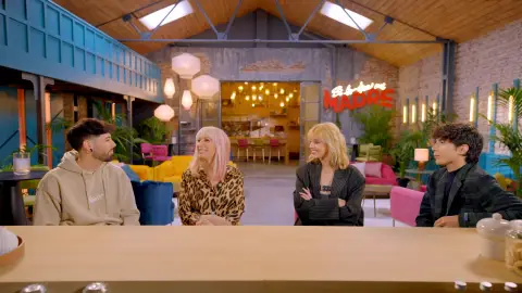 Si lo dice mi madre, el dating show de Flooxer presentado por La Pija y la Quinqui Si lo dice mi madre, el dating show de Flooxer presentado por La Pija y la Quinqui