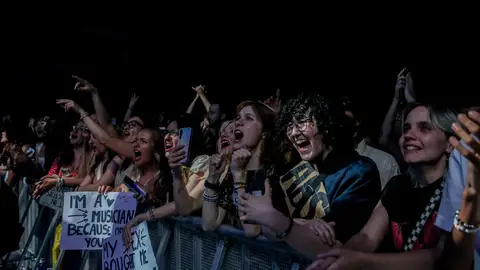 Fans durante el concierto del cantante Hozier en el WiZink Center Fans durante el concierto del cantante Hozier en el WiZink Center