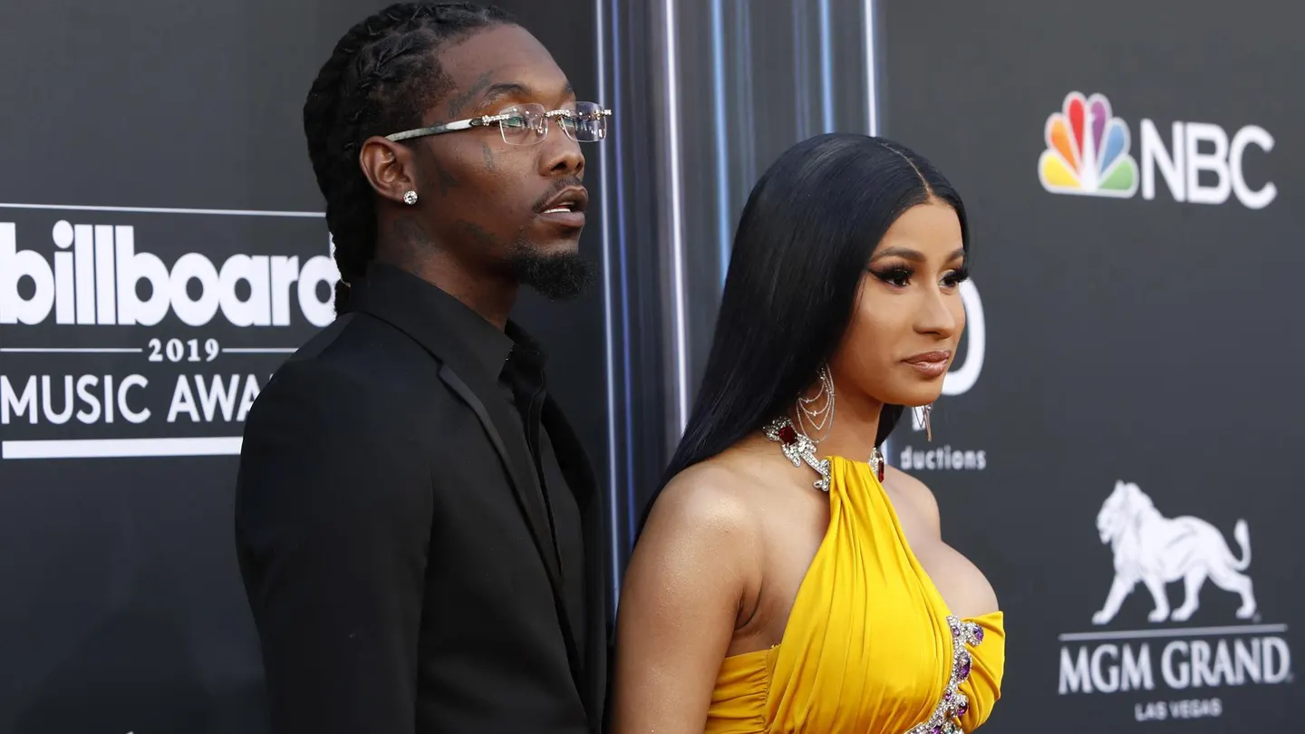 Foto de los raperos estadounidenses Offset y Cardi B Foto de los raperos estadounidenses Offset y Cardi B