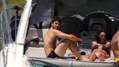 ¿Aitana y Sebastián Yatra lo han dejado? La cantante preocupa a sus fans con un emotivo discurso