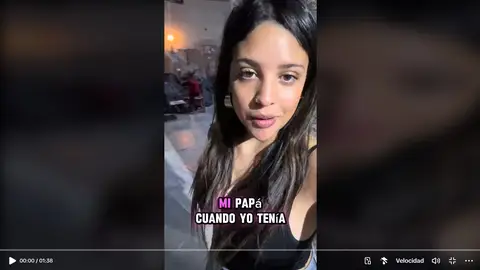 Le pidea su padre un coche como el de Los Picapiedra y 20 años después lo termina y se vuelve viral Le pidea su padre un coche como el de Los Picapiedra y 20 años después lo termina y se vuelve viral