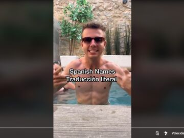 Traducen nombres t&iacute;picos espa&ntilde;oles al ingl&eacute;s y no pueden aguantar las carcajadas de risa 