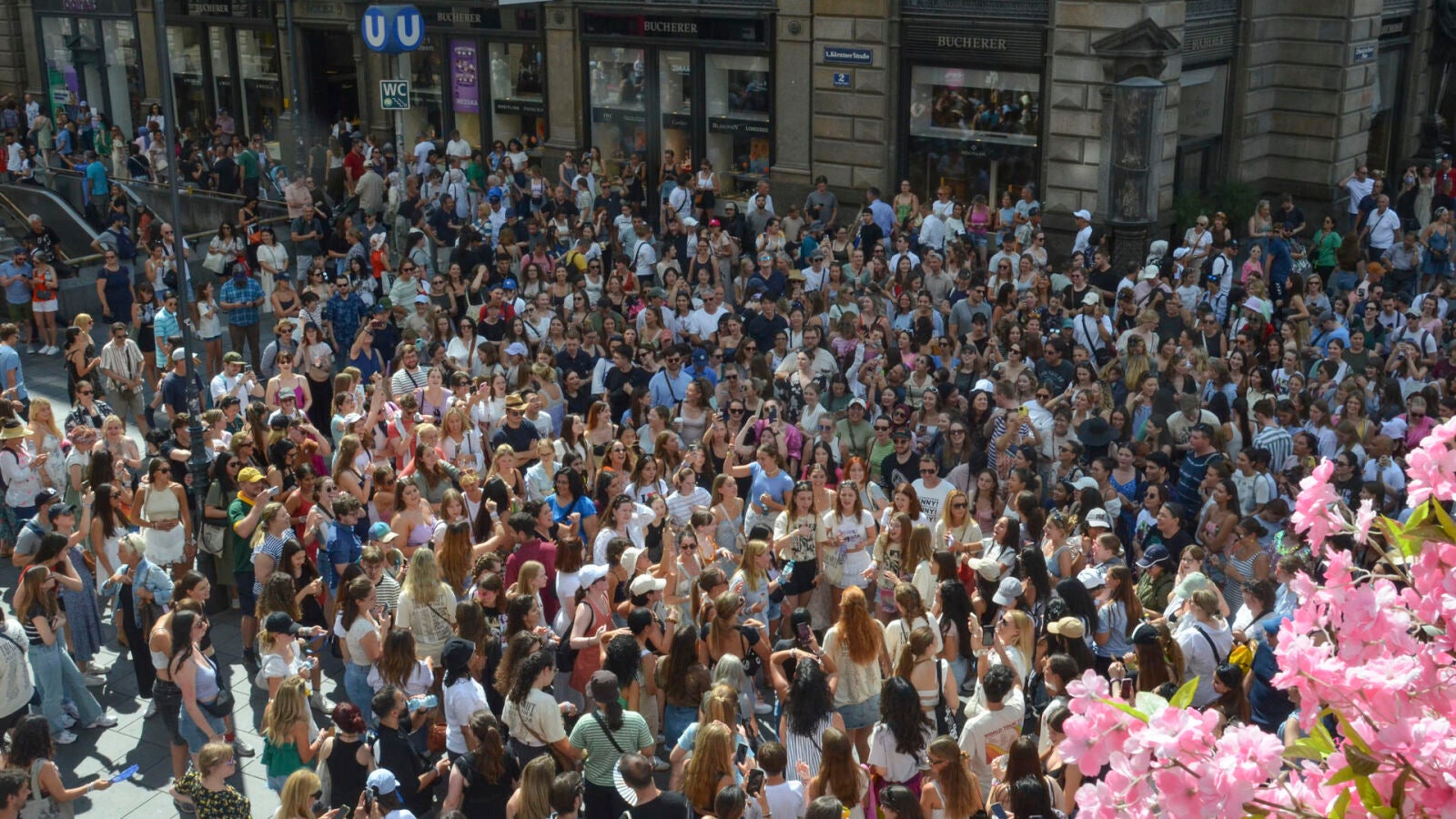 Taylor Swift sorprende a sus fans austríacos con este regalo inesperado tras la cancelación de sus conciertos