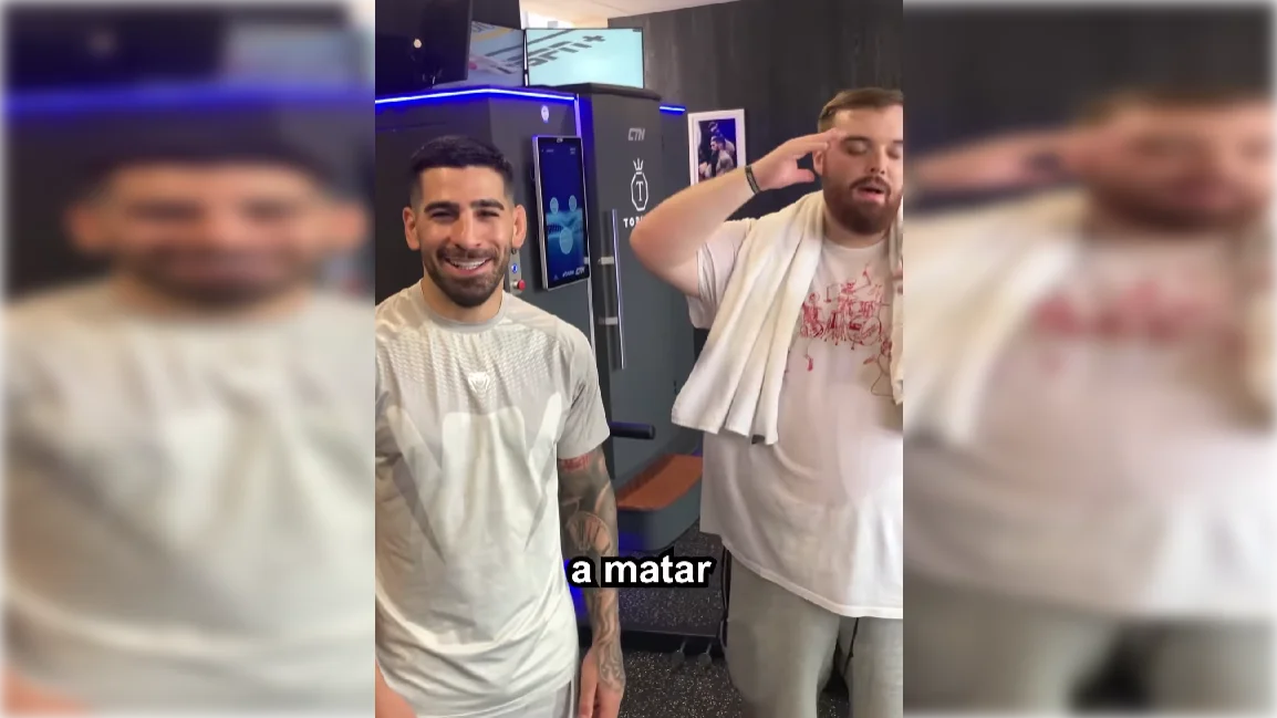 Ilia Topuria e Ibai Llanos entrenando