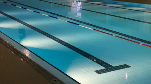 Piscina. Piscina.
