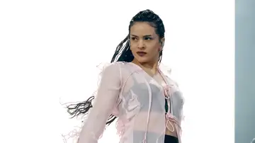 Rosalía durante su actuación en 2023 en Coachella Rosalía durante su actuación en 2023 en Coachella