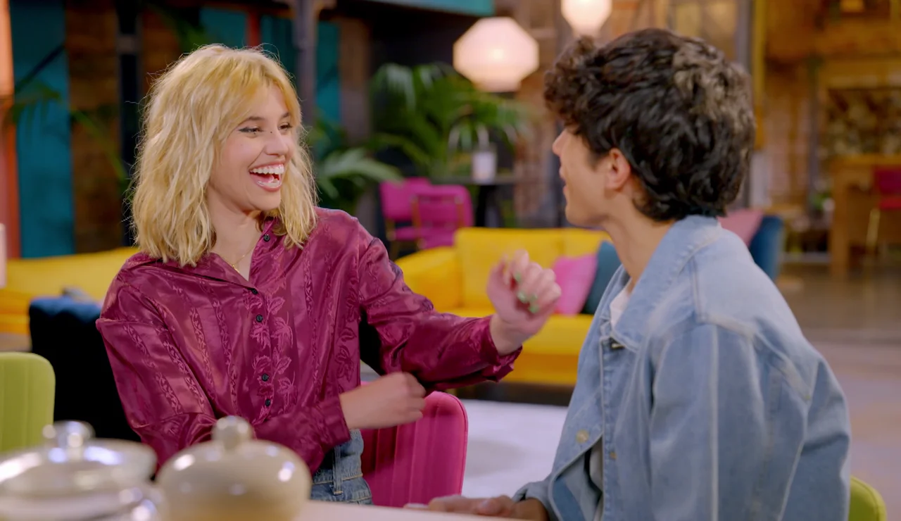 La pija y la quinqui en el último episodio de Si lo dice mi madre