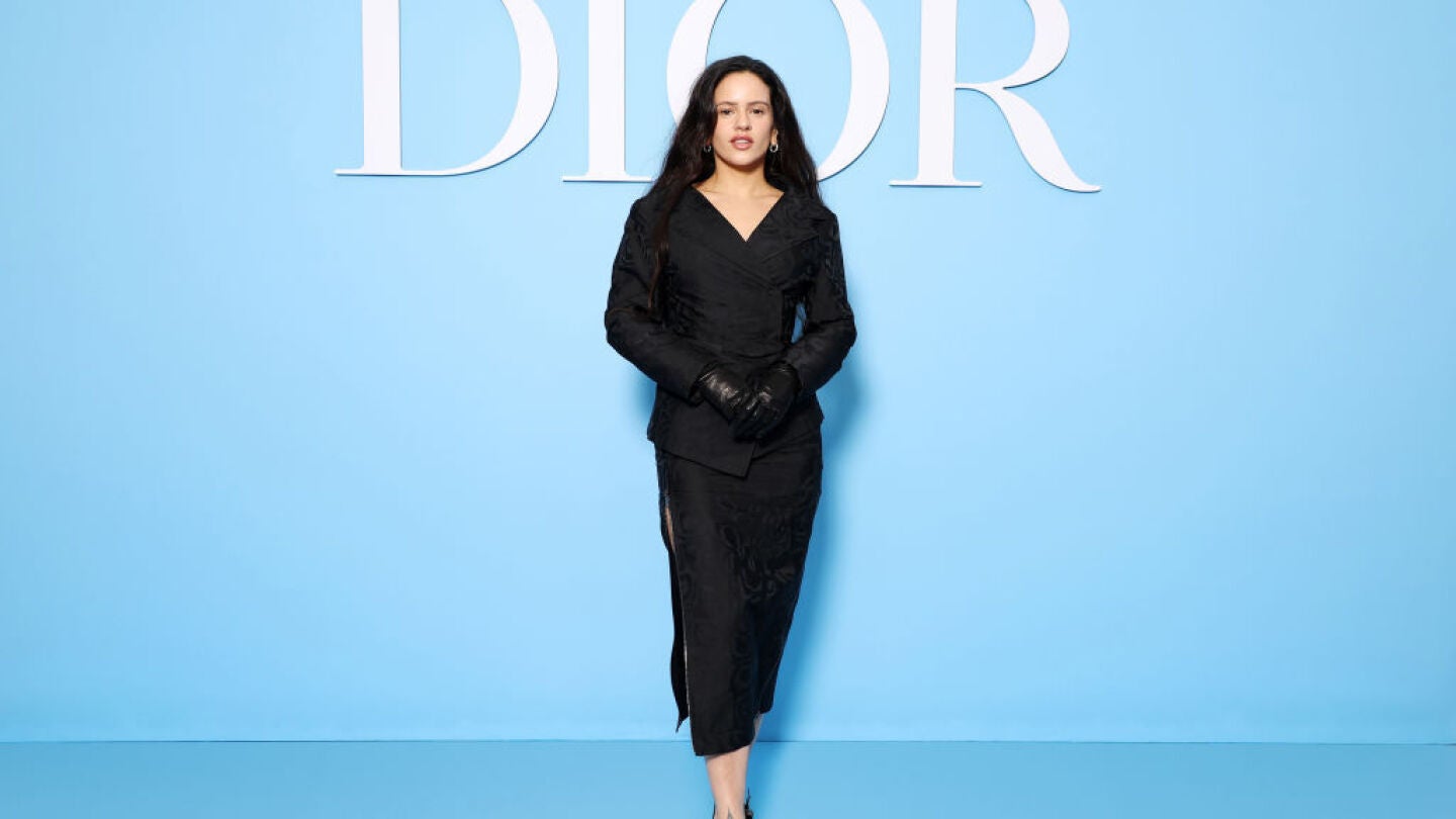 Rosal&iacute;a en el desfile de Dior