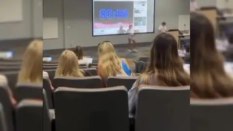 Un profesor le propone un reto insólito a una alumna para aprobar la asignatura Captura del tiktok.com/@ceciarmy donde un profesor le propone un reto insólito a una alumna para aprobar la asignatura