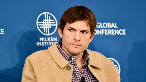 Imagen de archivo de Ashton Kutcher en 2023 Imagen de archivo de Ashton Kutcher en 2023