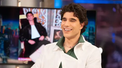 ¡Una reliquia! Los Javis desvelan el exclusivo regalo que le hicieron a Rosalía por su cumpleaños ¡Una reliquia! Los Javis desvelan el exclusivo regalo que le hicieron a Rosalía por su cumpleaños