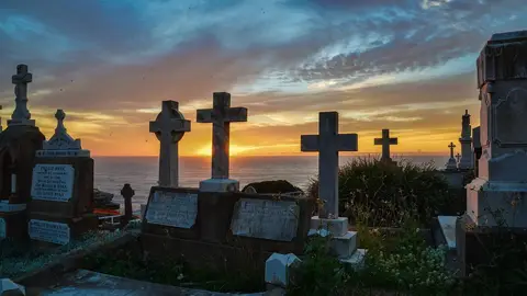 Cementerio. Cementerio.