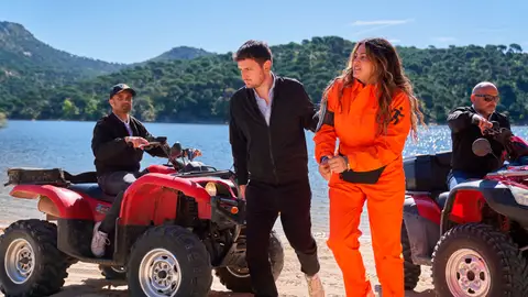 Esperanza Grasia en Temporada de caza Esperanza Grasia en Temporada de caza