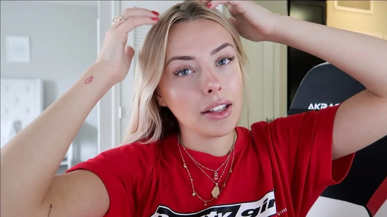 Miniatura de un v&iacute;deo de YouTube de Corinna Kopf