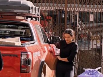 Rosal&iacute;a aparece en Valencia como voluntaria