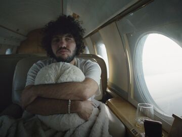 Miniatura de un v&iacute;deo de Benny Blanco en YouTube