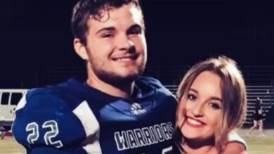 Muere en un accidente el novio de la tiktoker zaragozana Sandra Pérez, más conocida como Aquisandrax