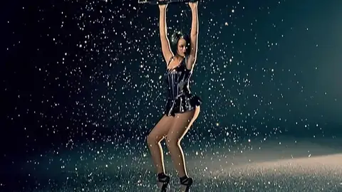 Videoclip de Umbrella. Videoclip de Umbrella.