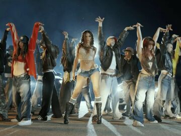 Miniatura del videoclip de UH NANA de Daniela Blasco