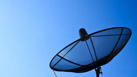 Antena parabólica. Antena parabólica.