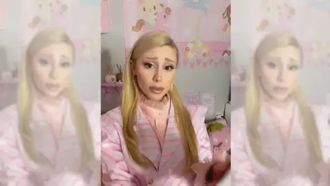 Imagen de un vídeo de Paige Niemann Imagen de un vídeo de Paige Niemann