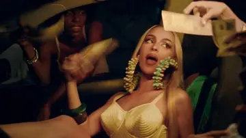 Miniatura de un videoclip de Bad Gyal Miniatura de un videoclip de Bad Gyal