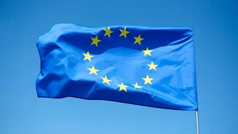 Imagen de una bandera de la Unión Europea Imagen de una bandera de la Unión Europea