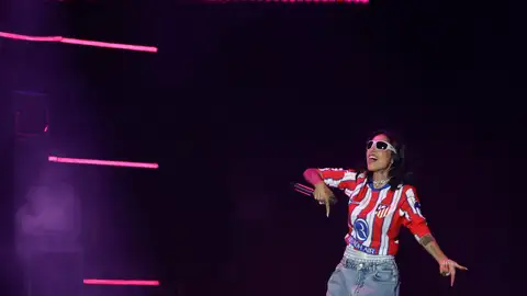 María Becerra durante el concierto María Becerra durante el concierto