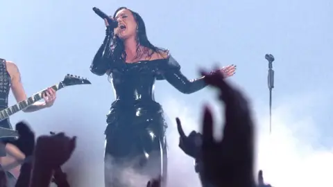 Miniatura de un vídeo de Demi Lovato Miniatura de un vídeo de Demi Lovato