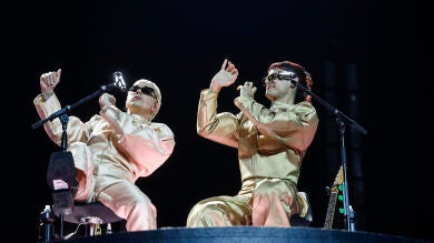 Eléctricos y vacilones: Ca7riel y Paco Amoroso confirman su estatus de superestrellas en Madrid