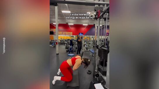 El peligroso v&iacute;deo de una influencer en el gimnasio cuando algo falla