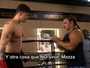 Alejandra 'Locomotora' Oliveras junto Tom&aacute;s Mazza.