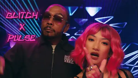 Miniatura del videoclip de Glitch x Pulse Miniatura del videoclip de Glitch x Pulse