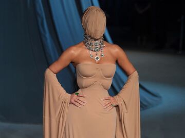 El comentado vestido de Kim Kardashian en la Academy Museum Gala que sigue dando que hablar