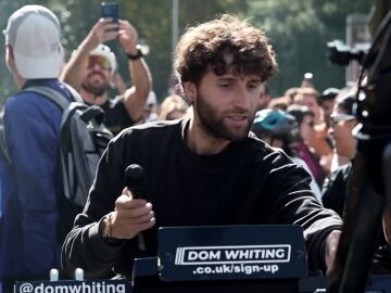 El DJ brit&aacute;nico que convirti&oacute; las calles de Madrid en una rave sobre ruedas