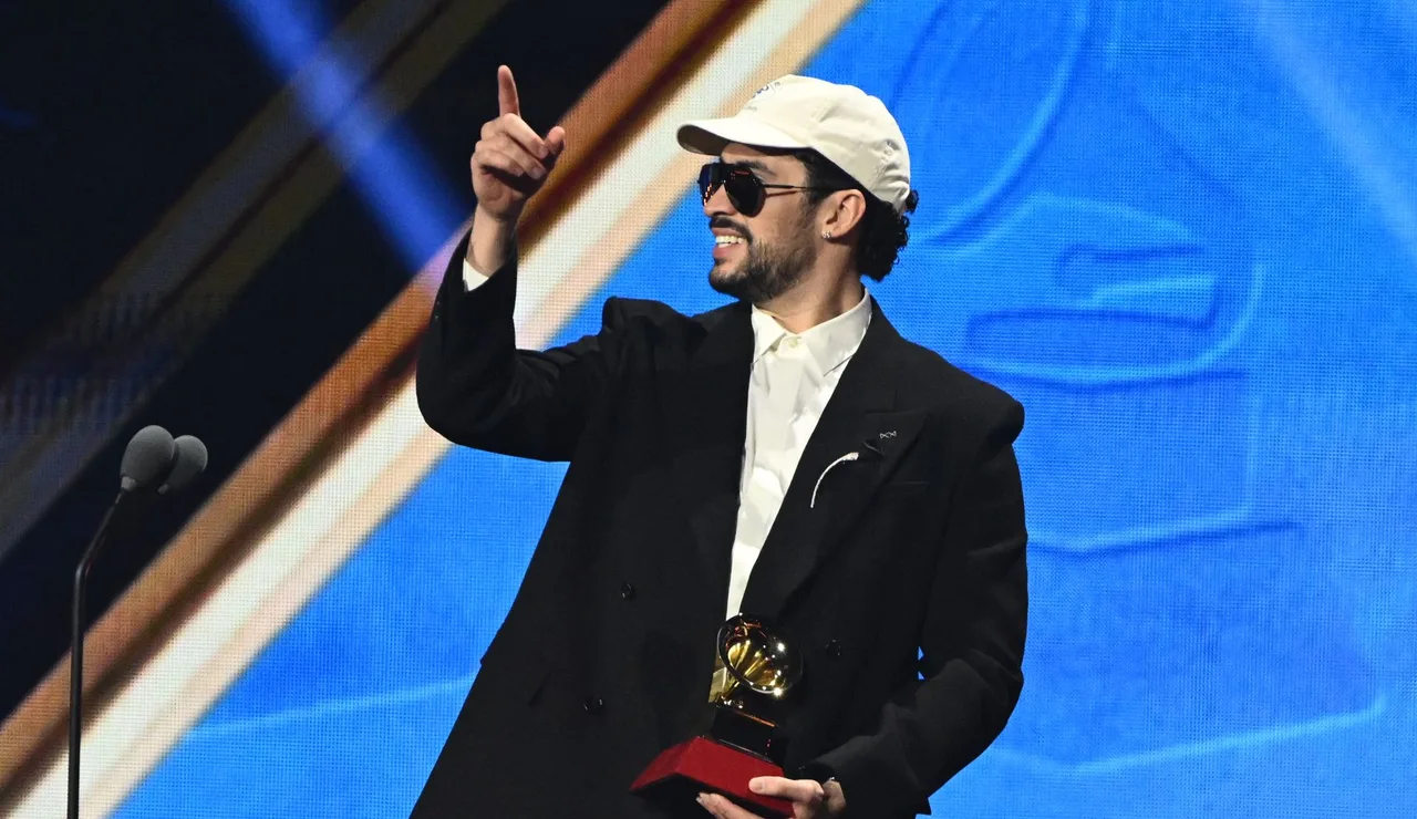 Bad Bunny en los Latin Grammy 2025