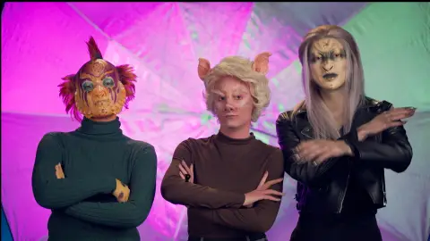 Julián el fauno y sus pretendientas Julián el fauno y sus pretendientas