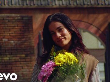 Miniatura de un videoclip de Julia Medina