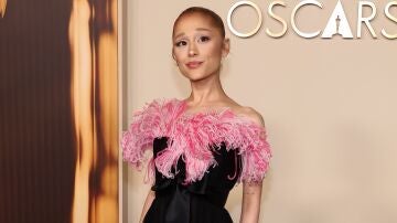 Ariana Grande en los Premios Oscar de 2025
