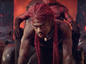 Lil Nas X ren el videoclip de Montero.